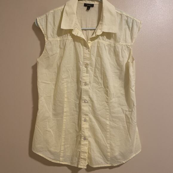 Beautiful Pale Butter Yellow Talbots Sleeveless Button-Down Blouse - Size 10 - Picture 1 of 4
